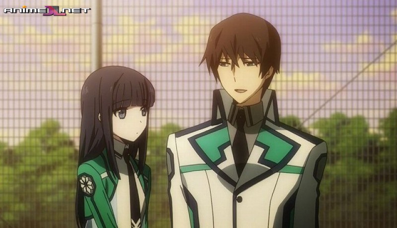 Mahouka Koukou no Rettousei ver gratis